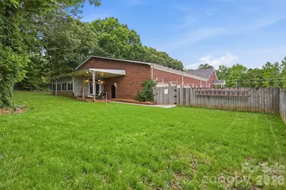 4900 Rocky River Road, Charlotte, NC 28215 - Photo 28
