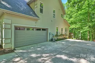 7133 Cobble Creek Dr, Matthews, NC 28104 - Photo 46