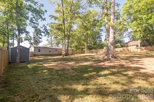 3973 Berry Creek Cir, Granite Falls, NC 28630 - Photo 14