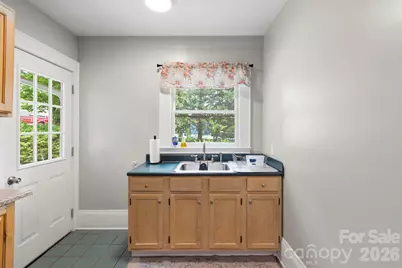 662 Biltmore Avenue, Asheville, NC 28803 - Photo 26