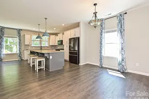 25622 Seagull Dr, Lancaster, SC 29720 - Photo 4