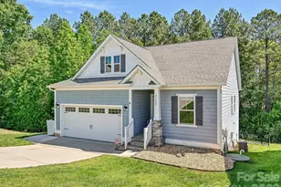 25622 Seagull Dr, Lancaster, SC 29720 - Photo 2