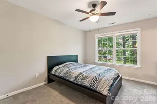 10412 Old Carolina Dr, Charlotte, NC 28214 - Photo 18