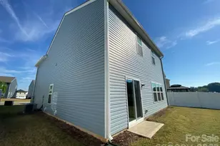 1221 Freeman Vw Dr, Albemarle, NC 28001 - Photo 4