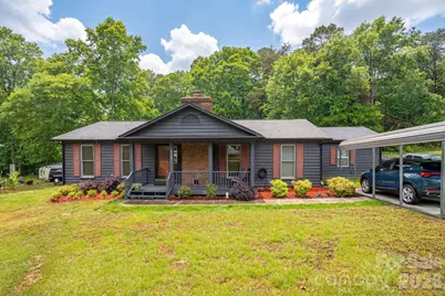 1841 Oak Hollow Road, Gastonia, NC 28054 - Photo 2