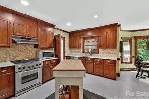 1531 Hansom Ln NW, Concord, NC 28027 - Photo 10