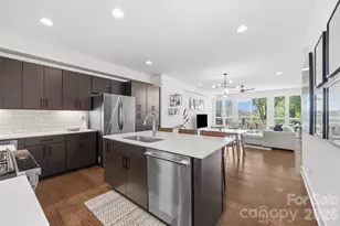 1633 Duckworth Ave, Charlotte, NC 28208 - Photo 2