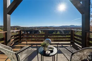 610 Storybook Villas Trl, Asheville, NC 28804 - Photo 4