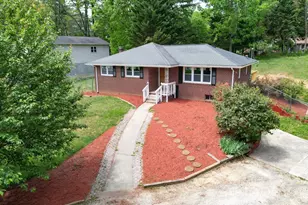 509 Brookside Camp Rd, Hendersonville, NC 28792 - Photo 2