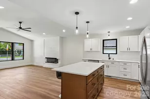 124 N Main St, Mars Hill, NC 28754 - Photo 16