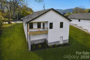124 N Main St, Mars Hill, NC 28754 - Photo 16