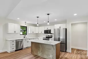 124 N Main St, Mars Hill, NC 28754 - Photo 12