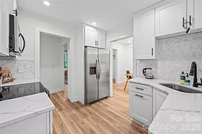 3021 Dogwood Avenue, Charlotte, NC 28206 - Photo 8