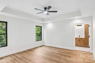 140 N Main St, Mars Hill, NC 28754 - Photo 16