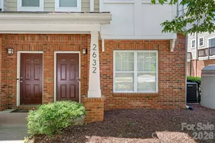 2632 Weddington Ave, Charlotte, NC 28204 - Photo 2