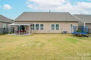 11145 Chapeclane Rd, Charlotte, NC 28278 - Photo 4