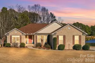 170 Presnell Ct, Carthage, NC 28327 - Photo 1