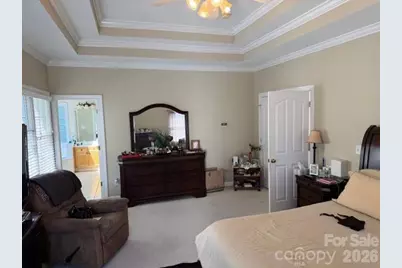 11025 Fountaingrove Drive, Charlotte, NC 28262 - Photo 8