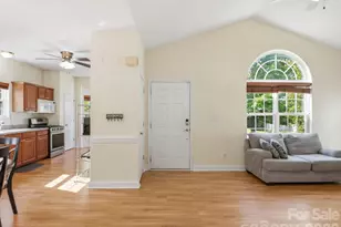12519 Twelvetrees Ln, Huntersville, NC 28078 - Photo 4
