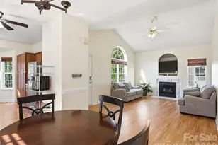 12519 Twelvetrees Ln, Huntersville, NC 28078 - Photo 8
