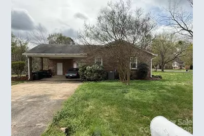 14232 Springwater Drive, Matthews, NC 28105 - Photo 2