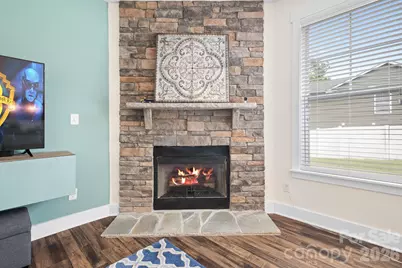 10008 Michael Crossing Drive, Charlotte, NC 28213 - Photo 16