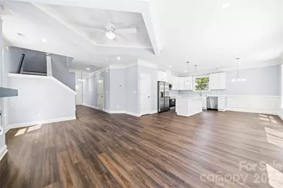 521 Austin Drive, Charlotte, NC 28213 - Photo 6
