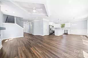 521 Austin Dr, Charlotte, NC 28213 - Photo 6