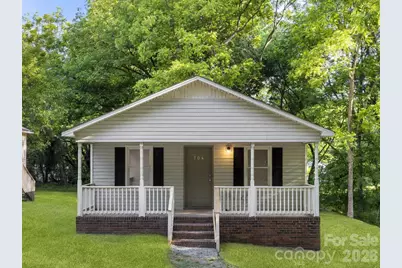 704 W Carolina Avenue, Bessemer City, NC 28016 - Photo 1