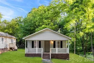 704 W Carolina Ave, Bessemer City, NC 28016 - Photo 4