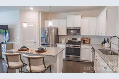 226 Harpers Run Lane, Matthews, NC 28104 - Photo 4