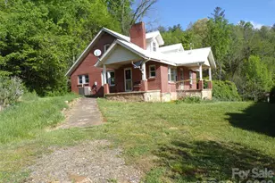 145 Kirk's Dr, Hot Springs, NC 28743 - Photo 2
