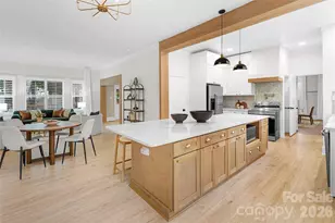 4341 Old Saybrook Ct, Charlotte, NC 28211 - Photo 6