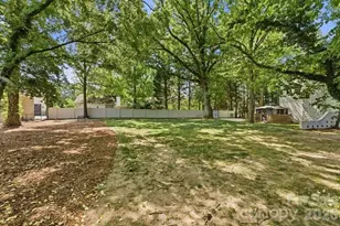 4341 Old Saybrook Ct, Charlotte, NC 28211 - Photo 36
