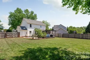 14442 Planters Knob Ln, Charlotte, NC 28273 - Photo 32