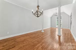 4433 Brookwood Rd, Charlotte, NC 28215 - Photo 10