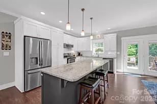 183 Falling Creek Dr, Statesville, NC 28625 - Photo 10
