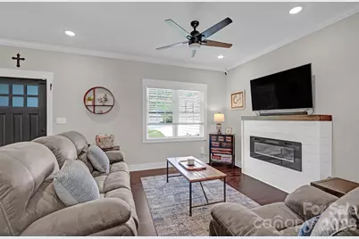 183 Falling Creek Drive, Statesville, NC 28625 - Photo 8