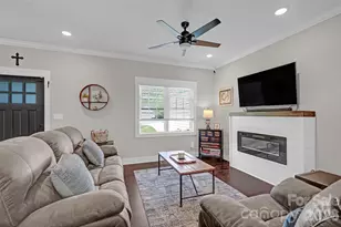 183 Falling Creek Dr, Statesville, NC 28625 - Photo 8