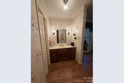 605 Queens Road, Cherryville, NC 28021 - Photo 12