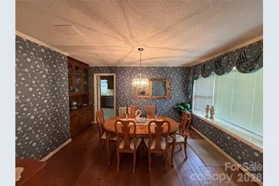 605 Queens Road, Cherryville, NC 28021 - Photo 6