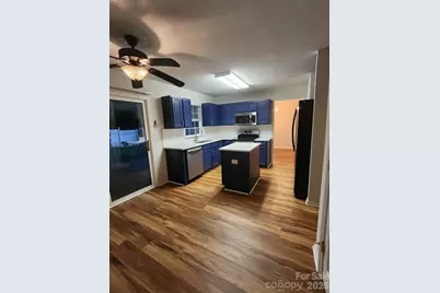 1308 Harland Street, Charlotte, NC 28216 - Photo 6