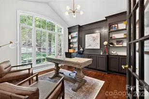 7331 Versailles Ln, Charlotte, NC 28277 - Photo 8