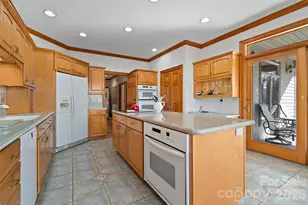 78 Banker Dr, Waynesville, NC 28786 - Photo 16