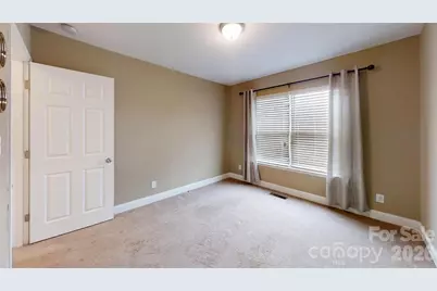 227 Periwinkle Street, Lincolnton, NC 28092 - Photo 12