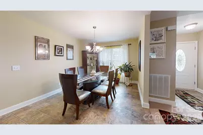 227 Periwinkle Street, Lincolnton, NC 28092 - Photo 4