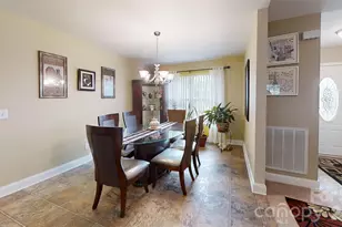 227 Periwinkle St, Lincolnton, NC 28092 - Photo 4