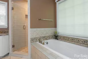 4440 Hucks Rd, Charlotte, NC 28269 - Photo 24