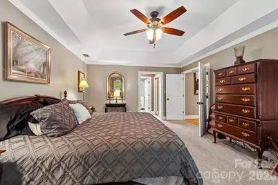 5325 Chiltern Hills Trail, Charlotte, NC 28215 - Photo 34