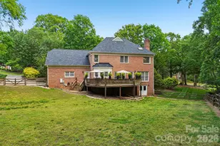 5325 Chiltern Hills Trail, Charlotte, NC 28215 - Photo 38